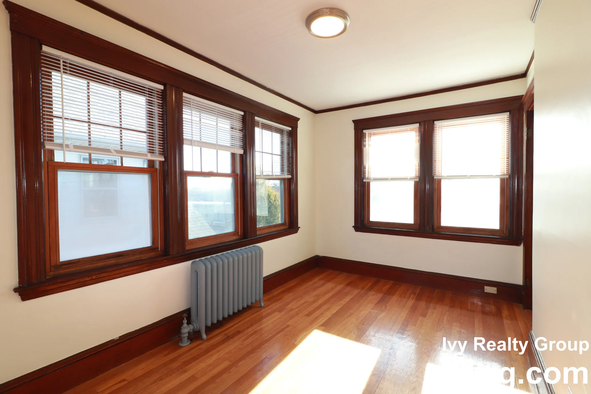 394 Mount Auburn St, East Watertown