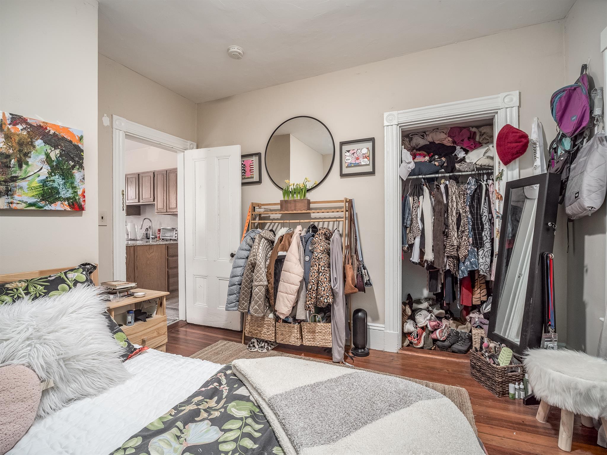 318 Beacon St, Ward Two