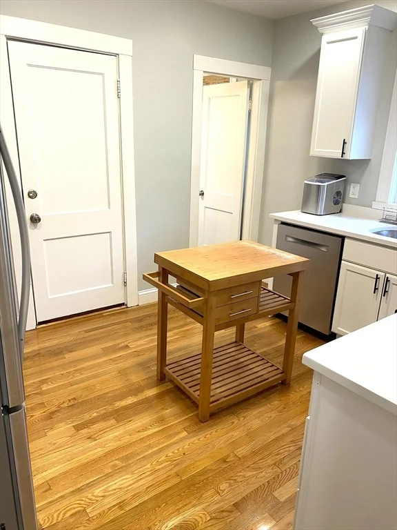 281 Belgrade Ave, Roslindale