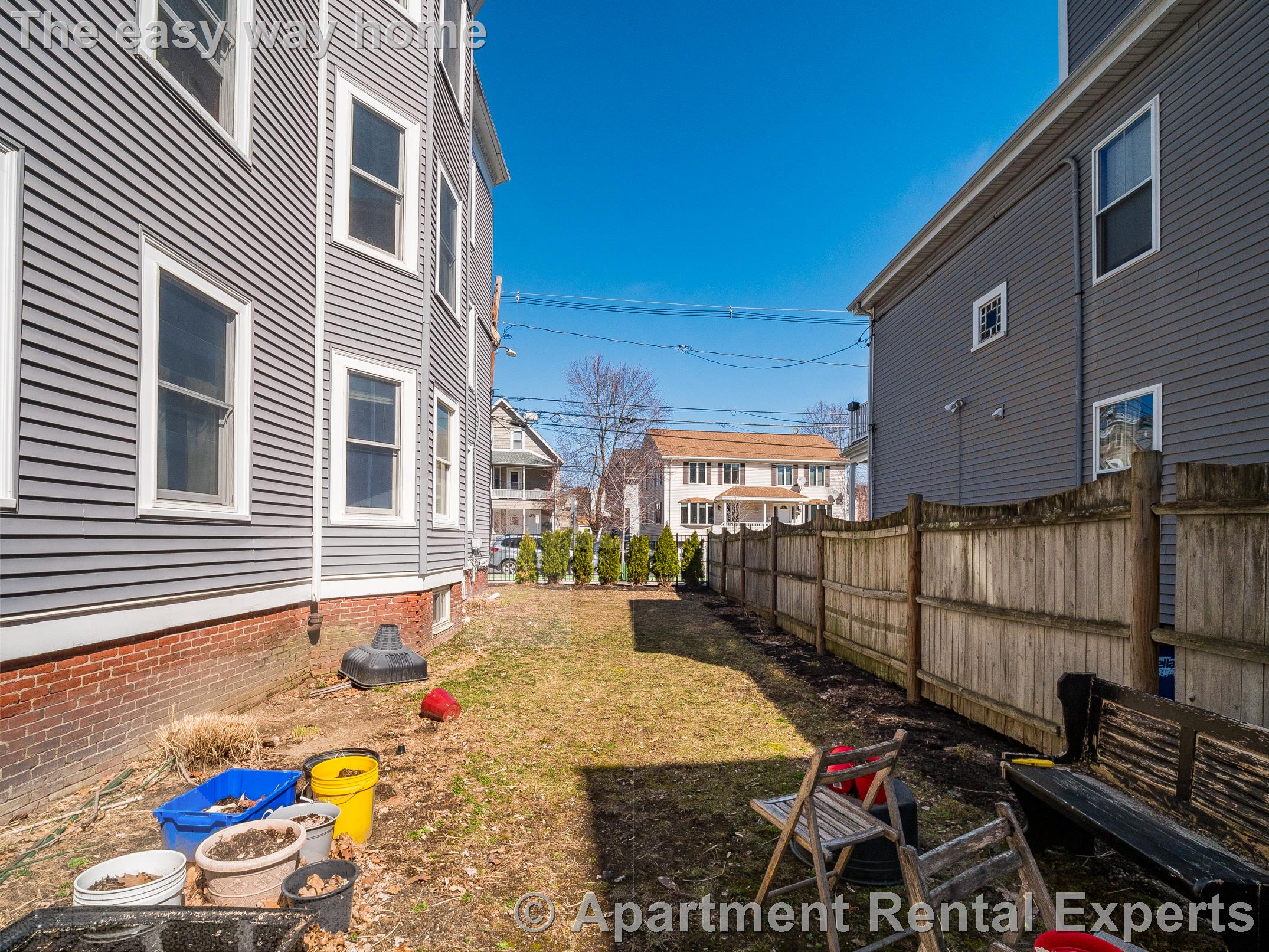 318 Beacon St, Porter Square