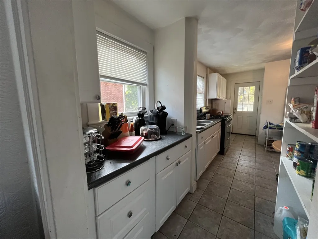 481 Washington St, Brighton