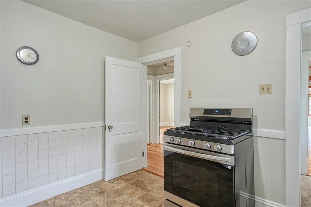 12 Keenan St, Watertown