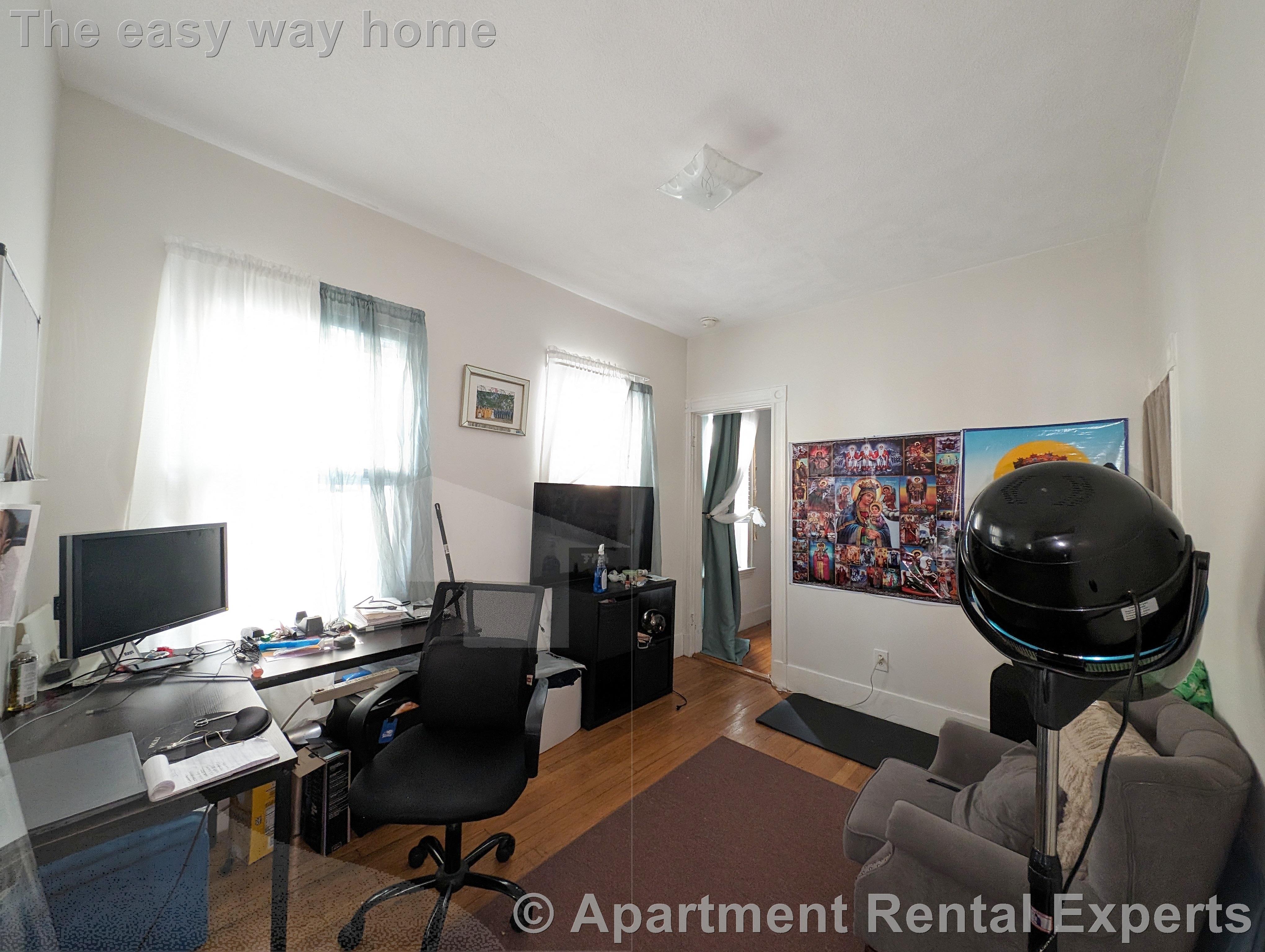 35 Pearson Rd, Davis Square