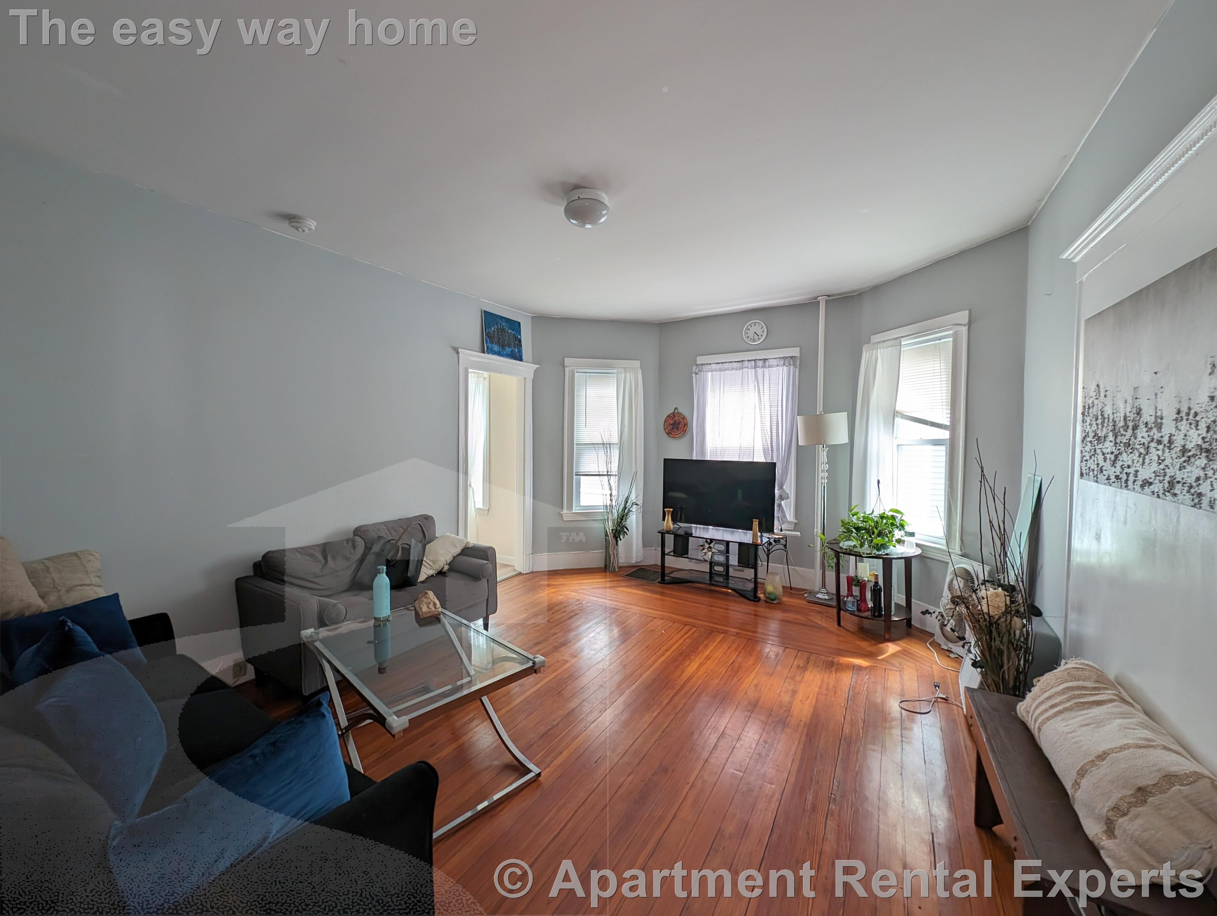 35 Pearson Rd, Davis Square