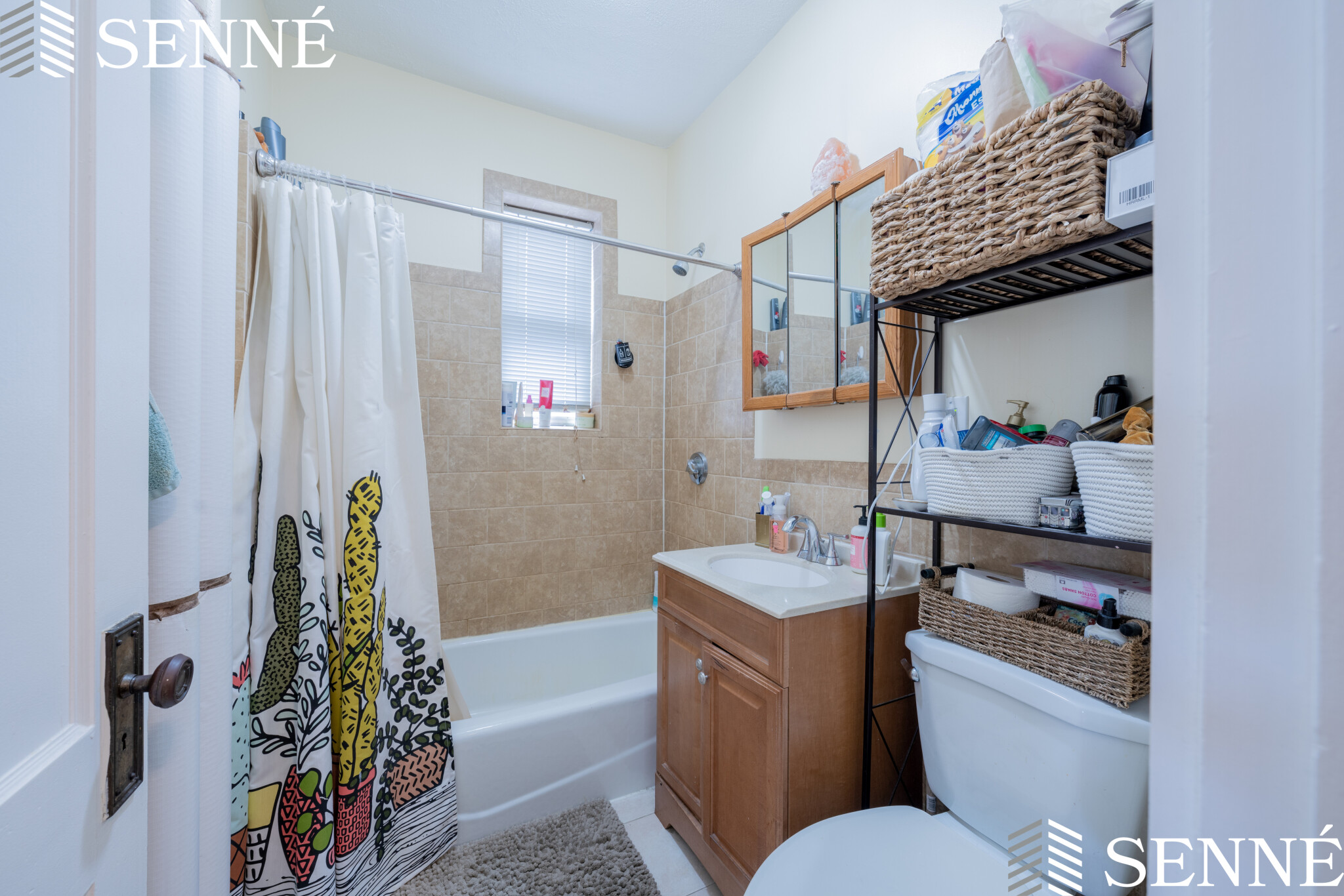 465 Broadway, South Medford