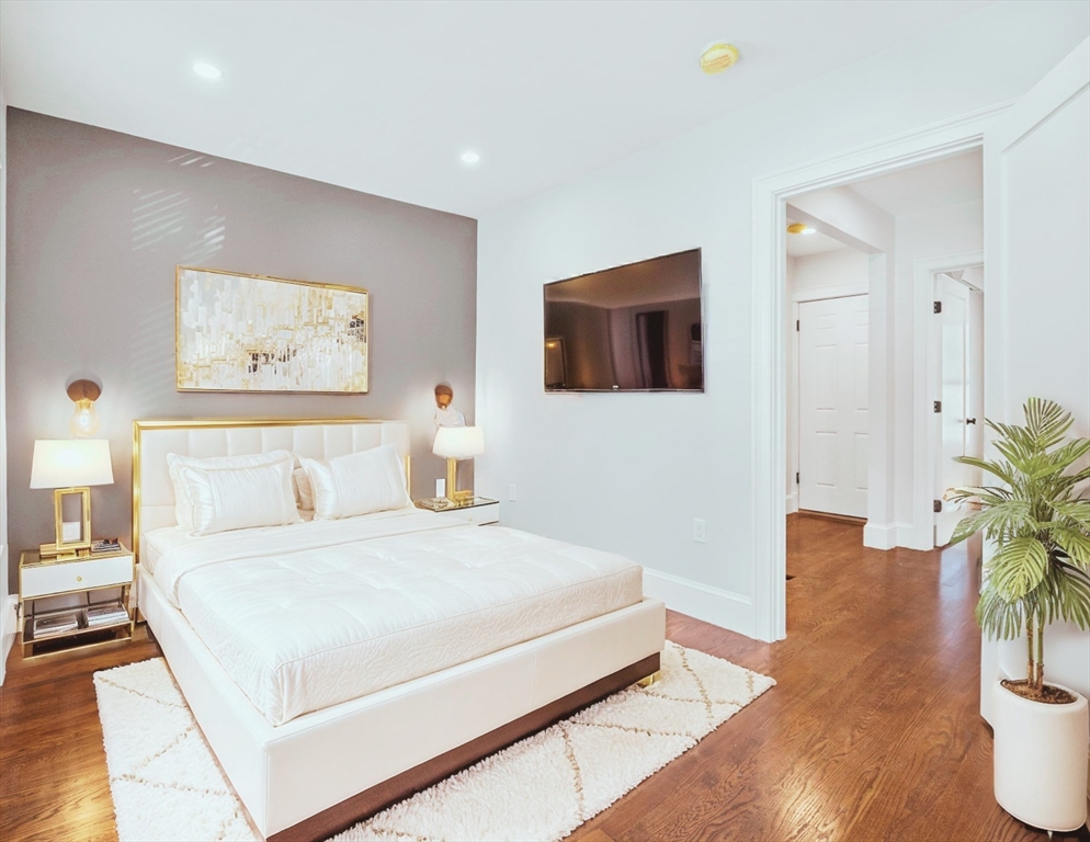 47 Mercer St, South Boston