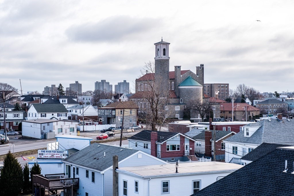 450 American Legion Highway, Revere