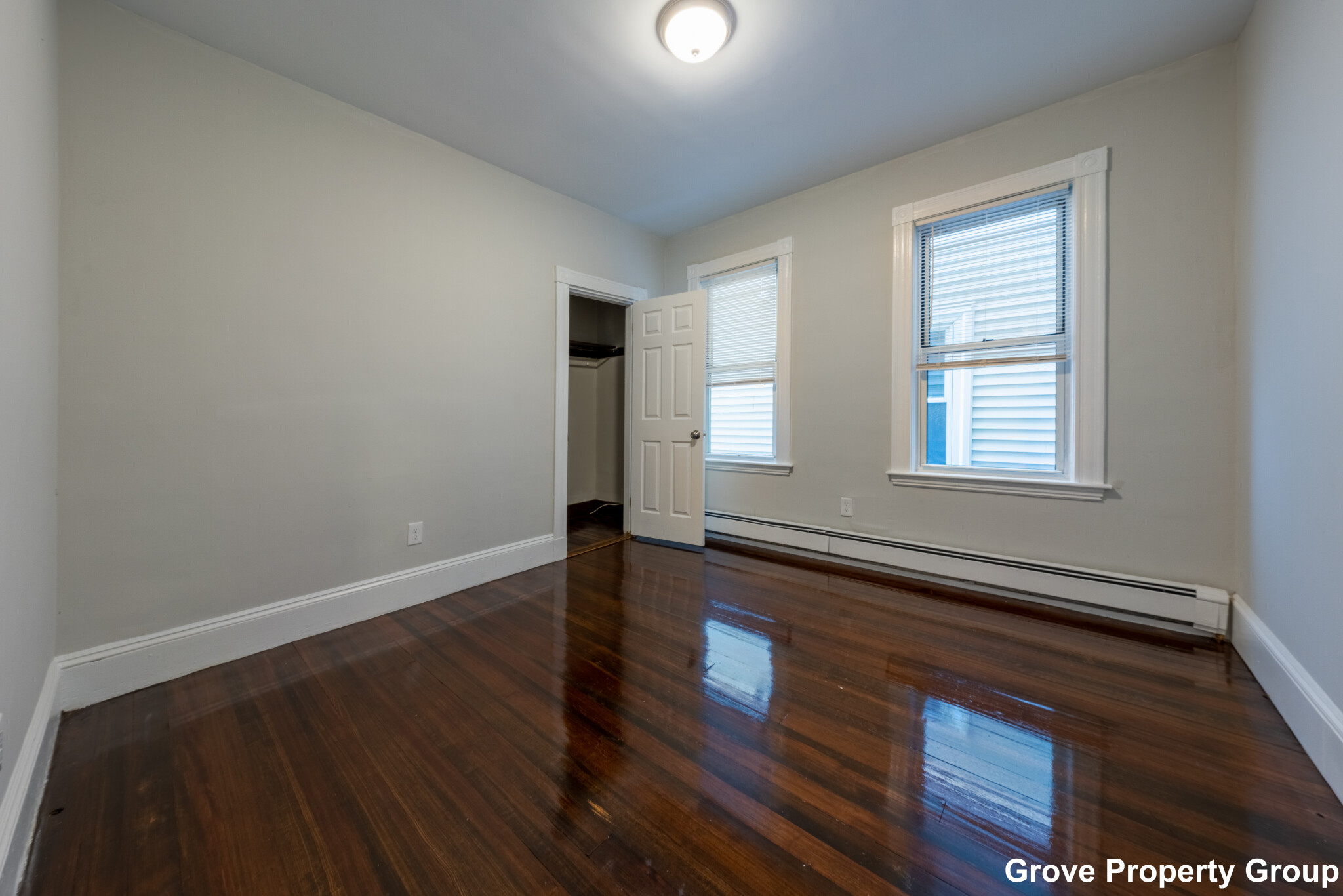 717 East 2nd St, South Boston