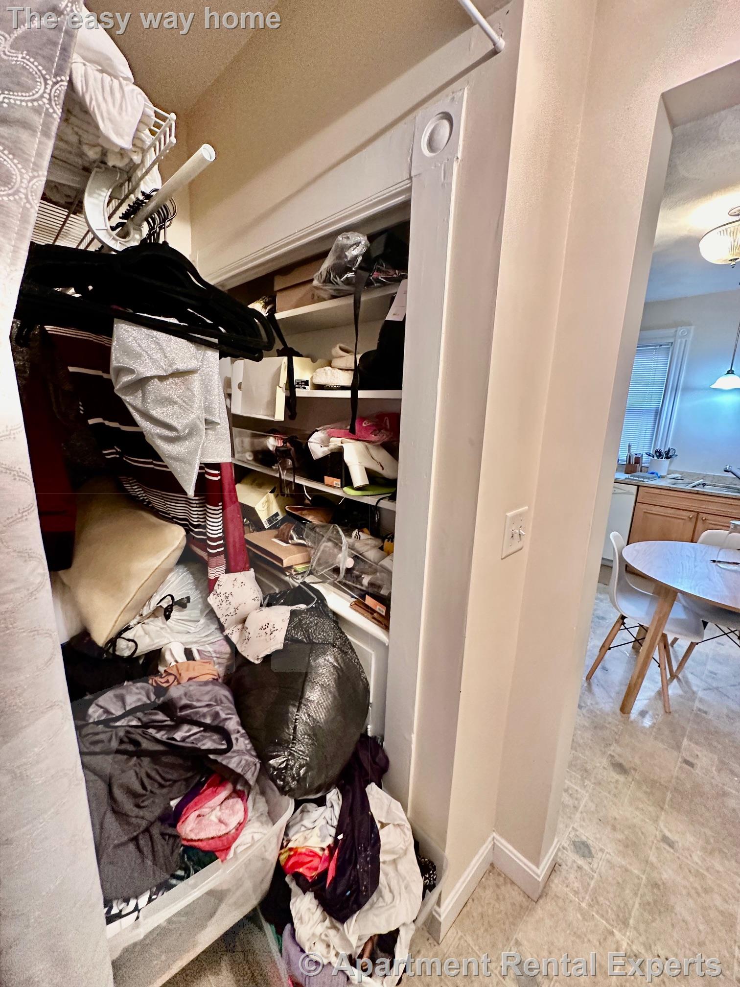 2 Laurel St, West Medford