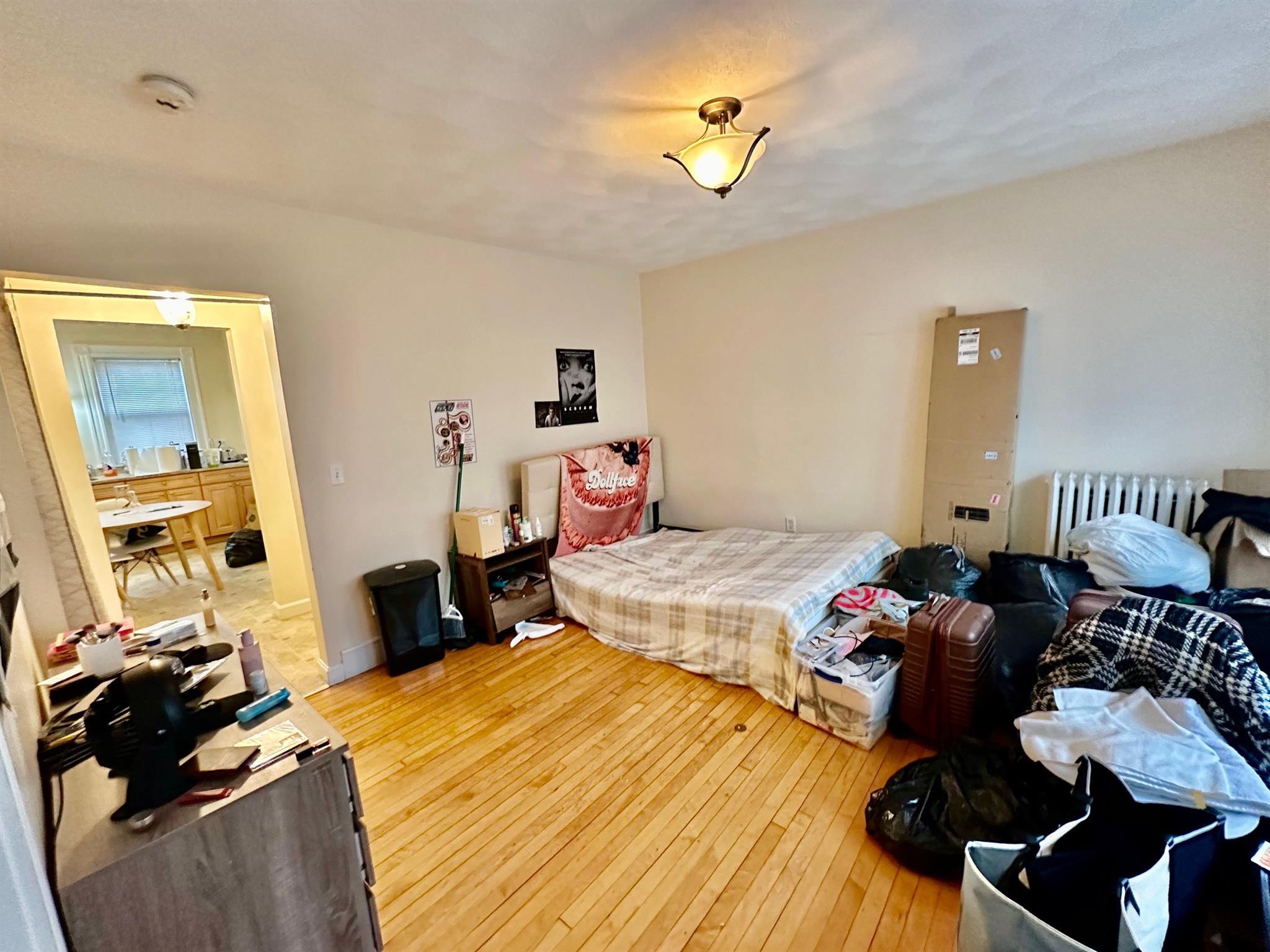 2 Laurel St, West Medford