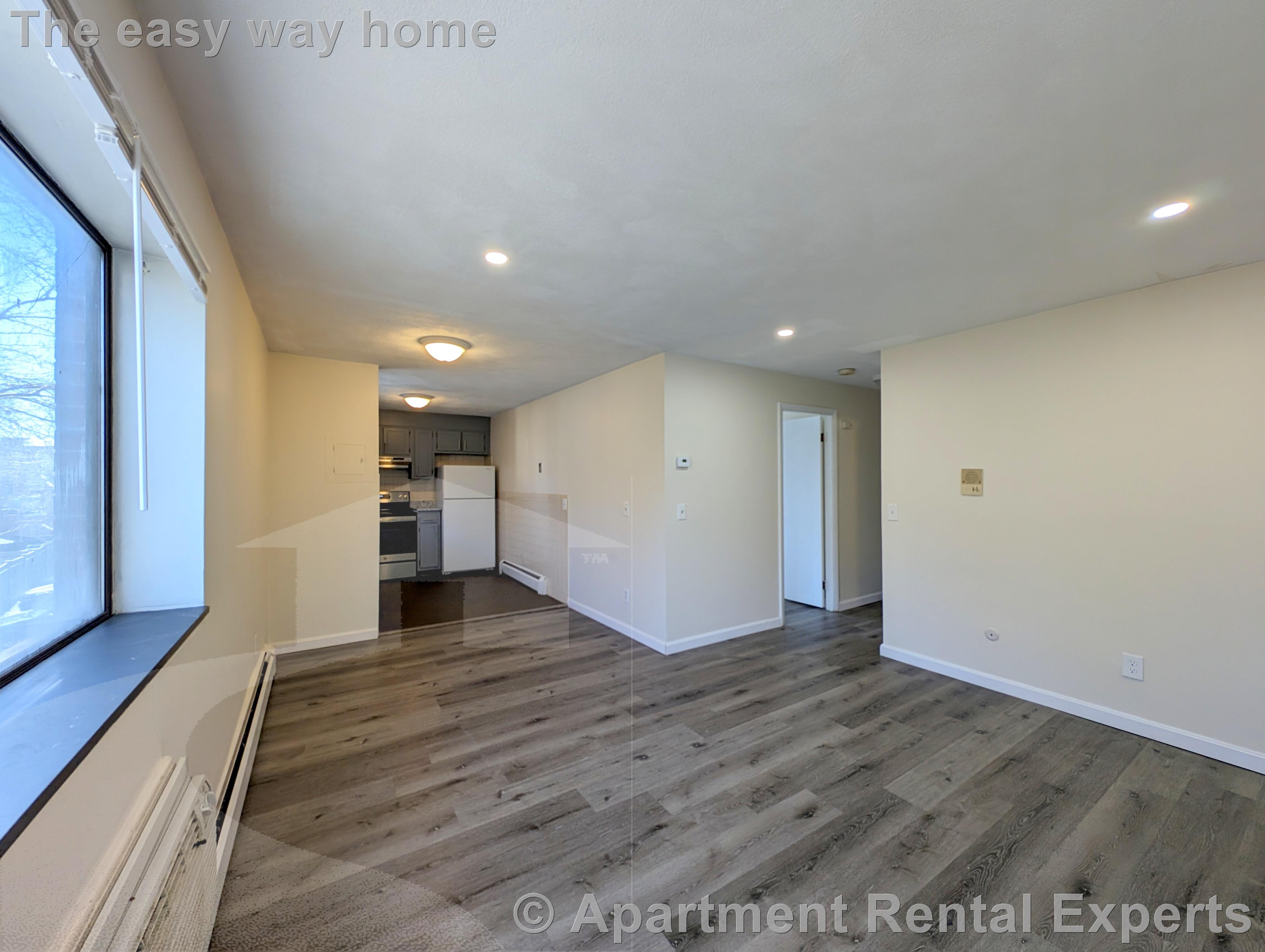 86 Newbury St, Teele Square