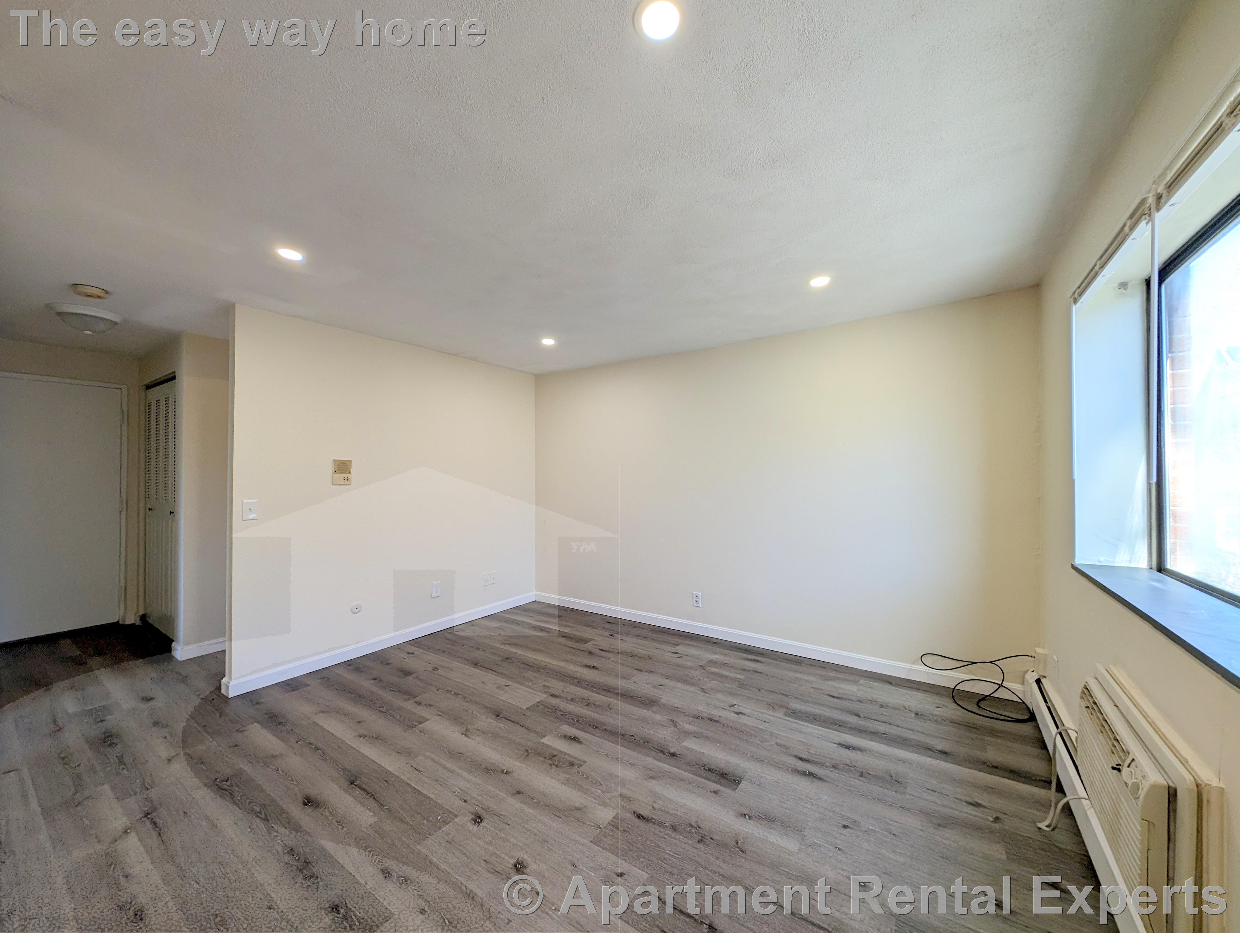 86 Newbury St, Teele Square