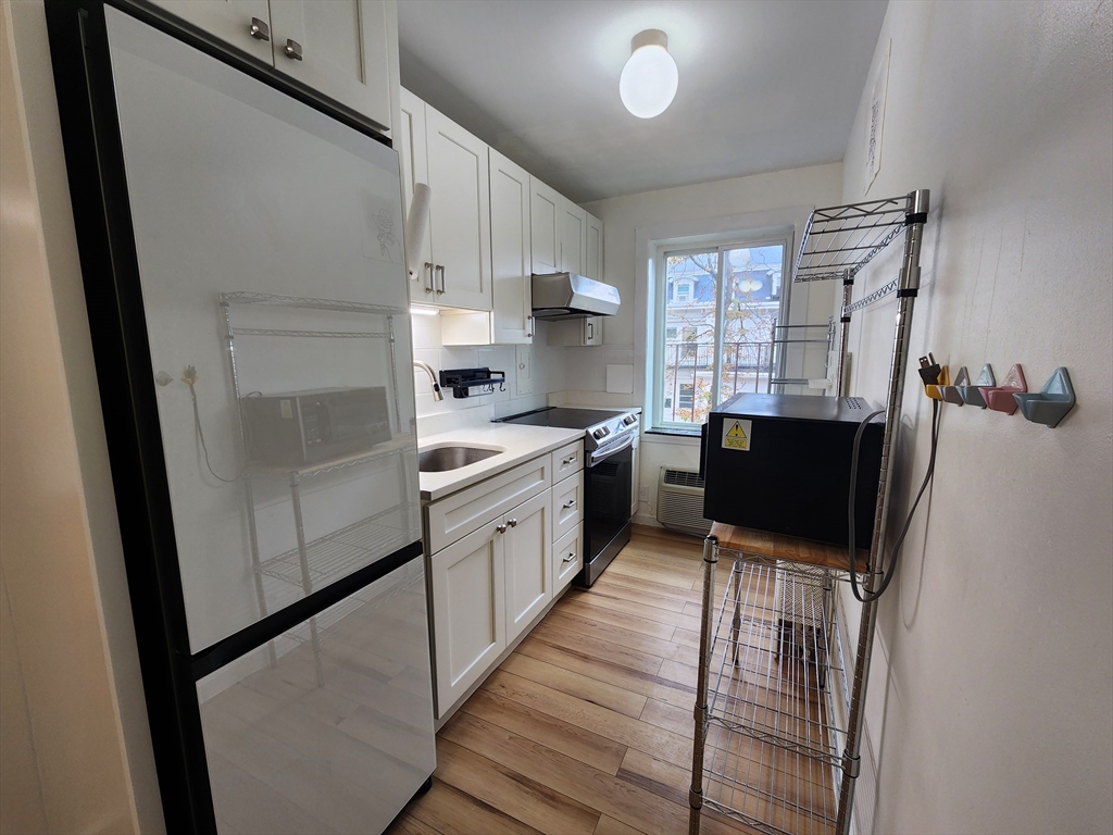 125 Pleasant St, Arlington