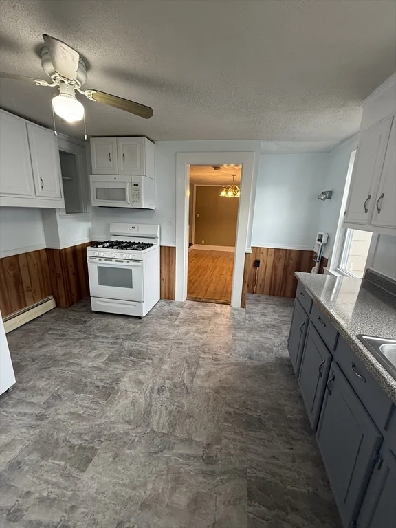138 Park St, Stoughton