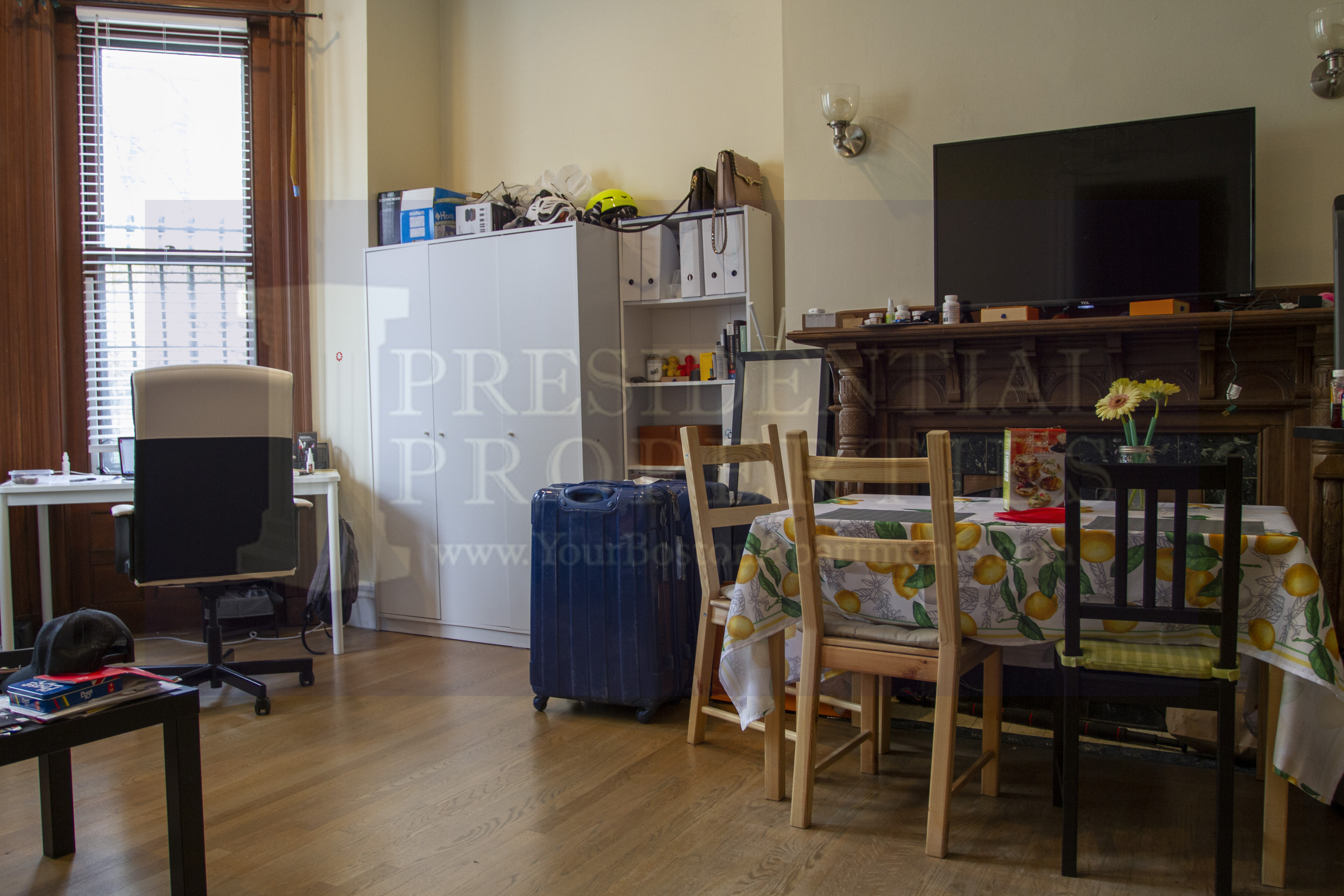 Studio bed, 1 bath apartment for rent at 335 Beacon St Unit 2, Back Bay — photo 2 of 8