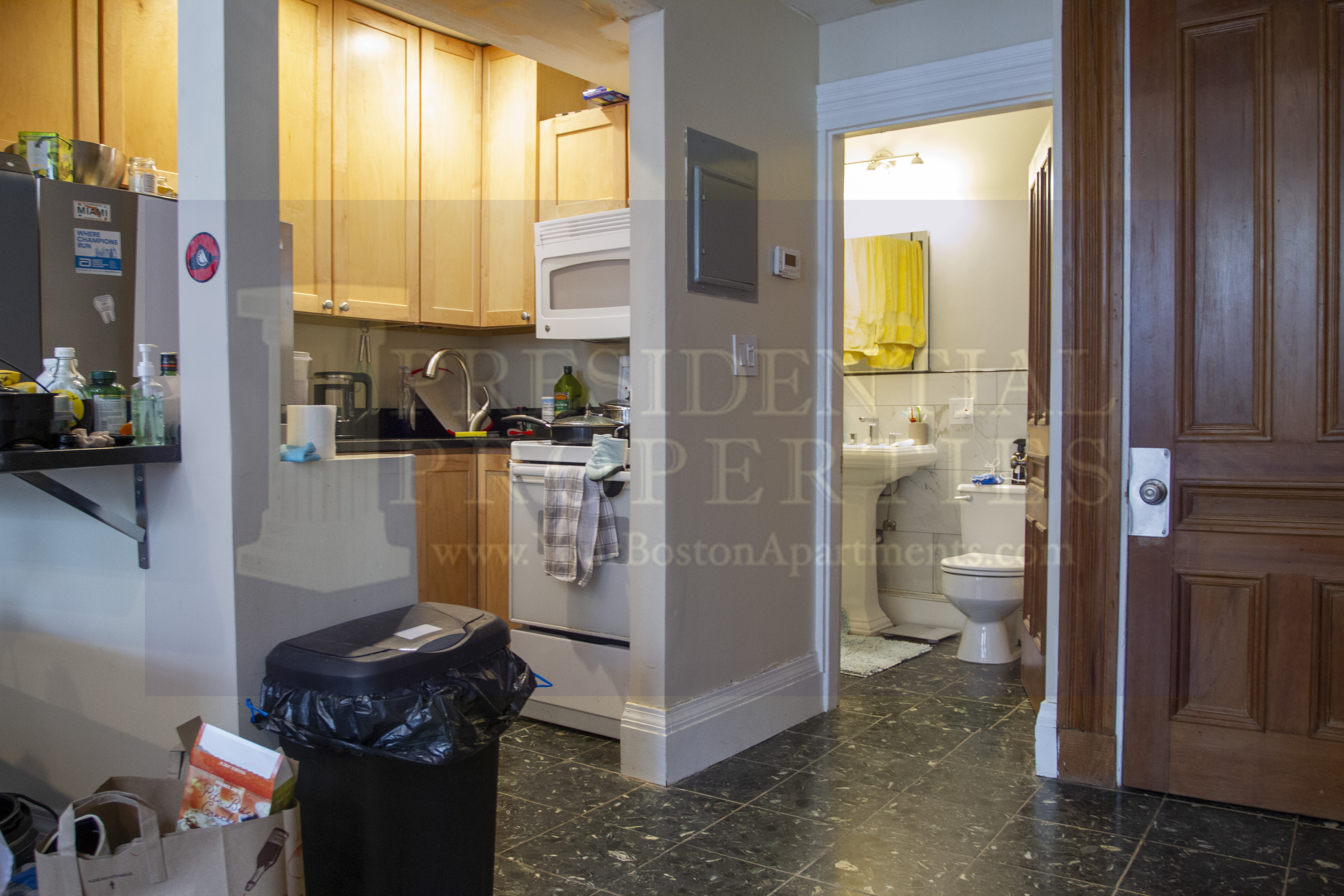 Studio bed, 1 bath apartment for rent at 335 Beacon St Unit 2, Back Bay — photo 4 of 8