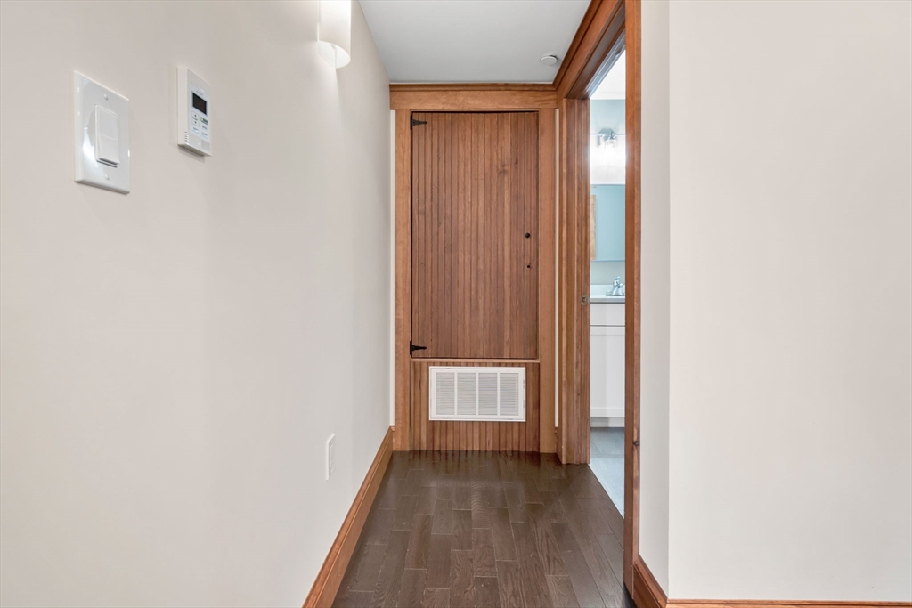 44 Maple St, Danvers