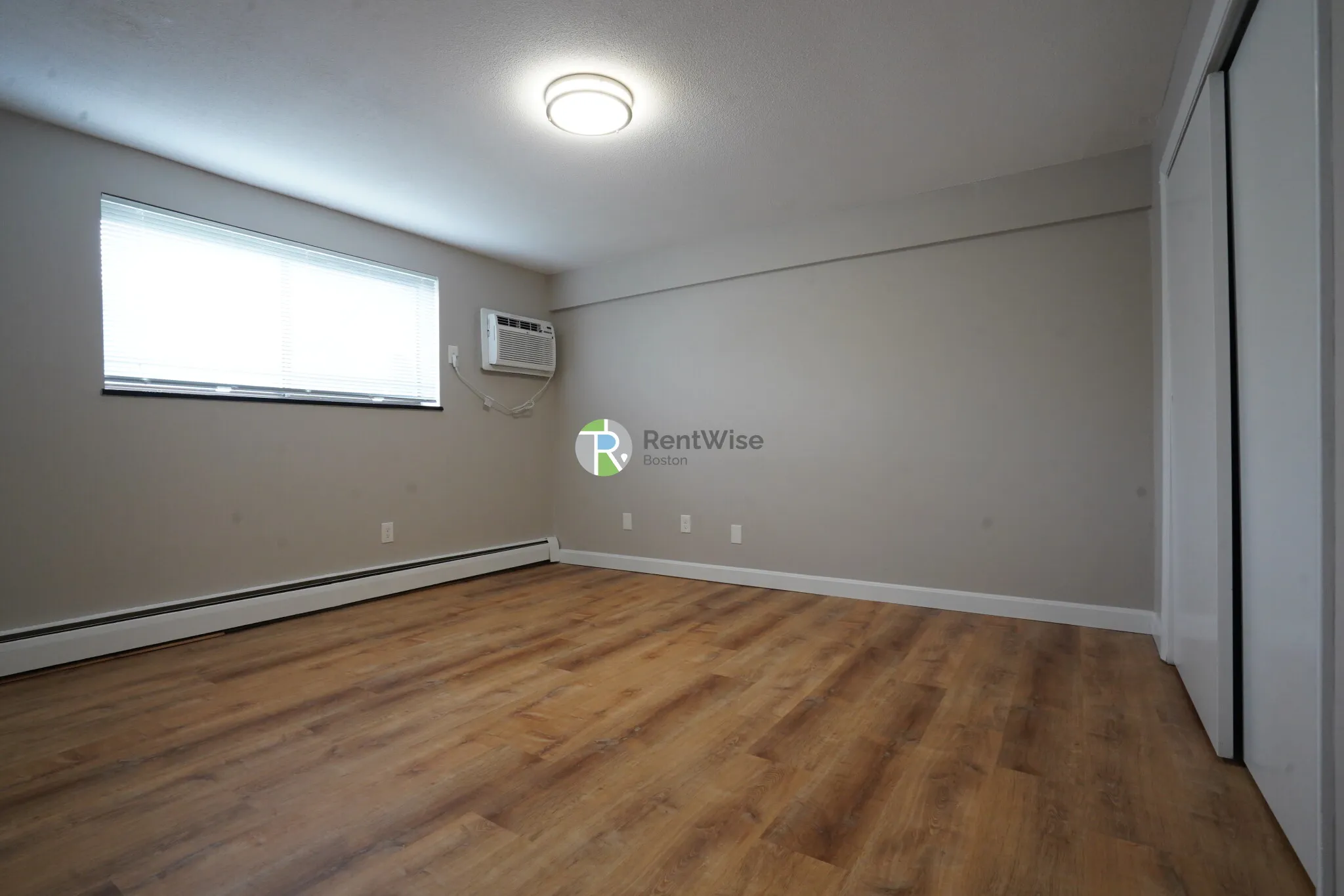 394 Langley Rd, Thompsonville