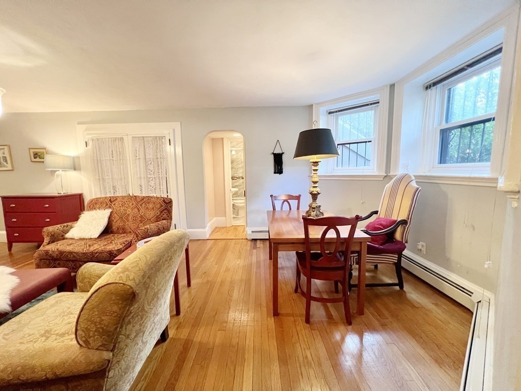 86 Commonwealth Ave, Back Bay