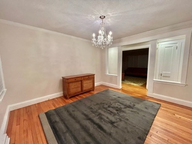 162 E Side Pkwa, Newton