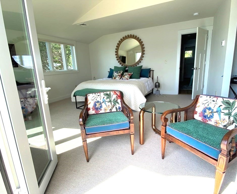 88 Little Neck Rd, Ipswich