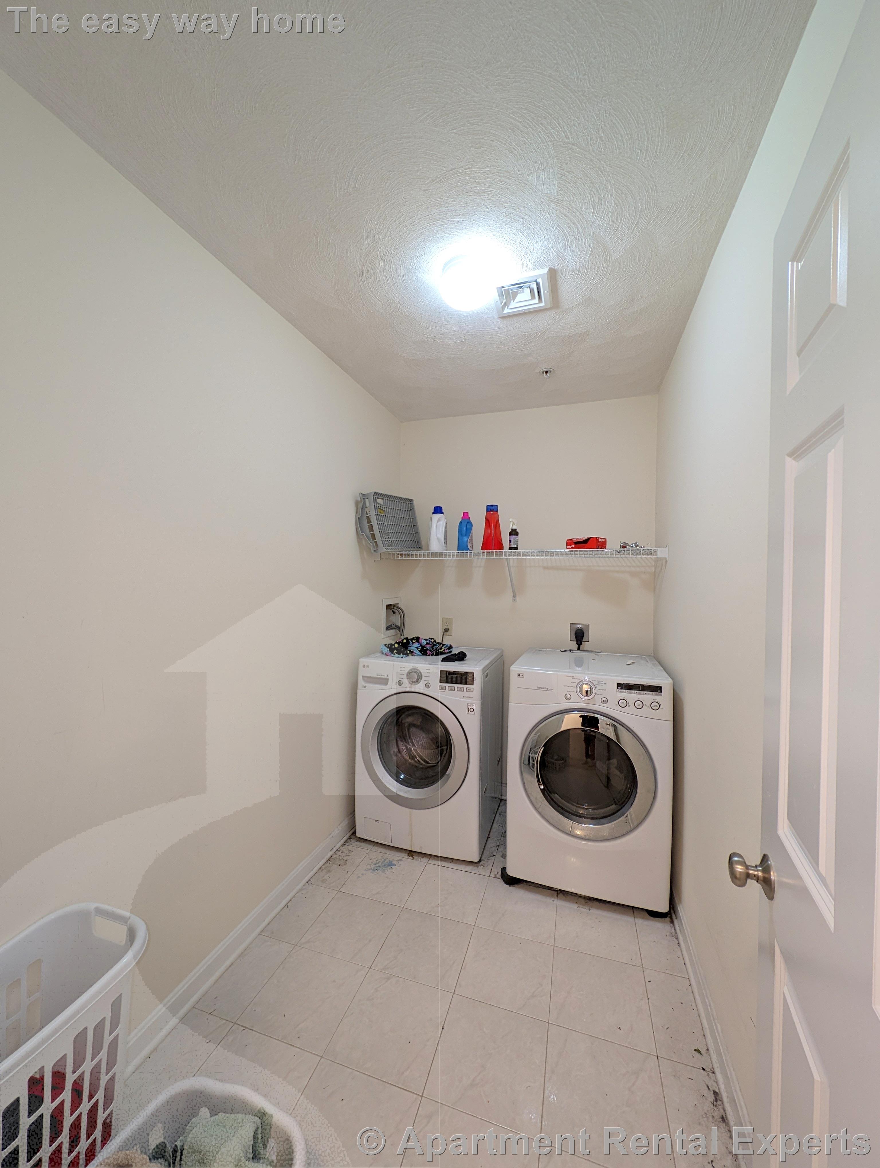 215 Harvard St, Tufts