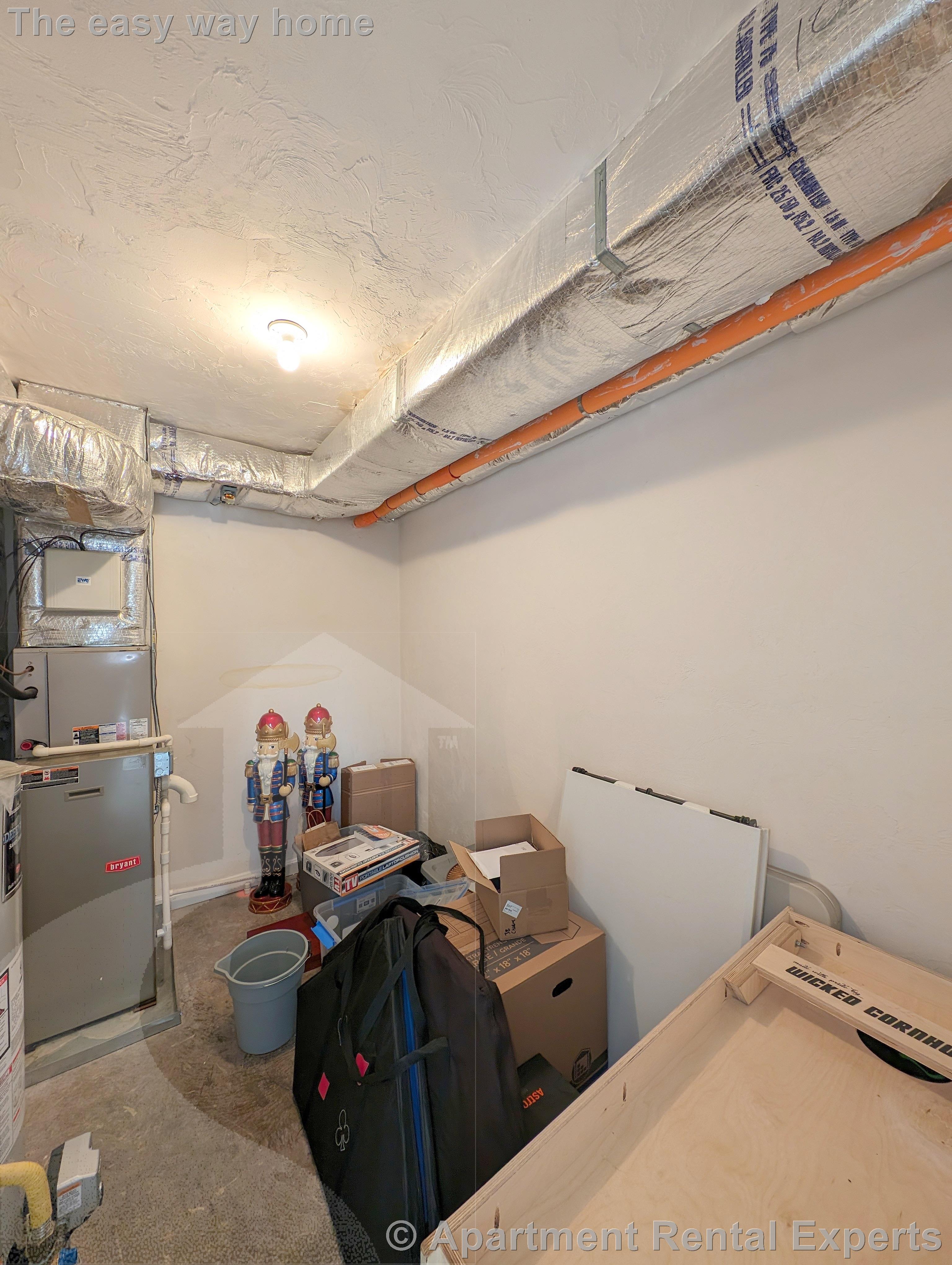 215 Harvard St, Tufts