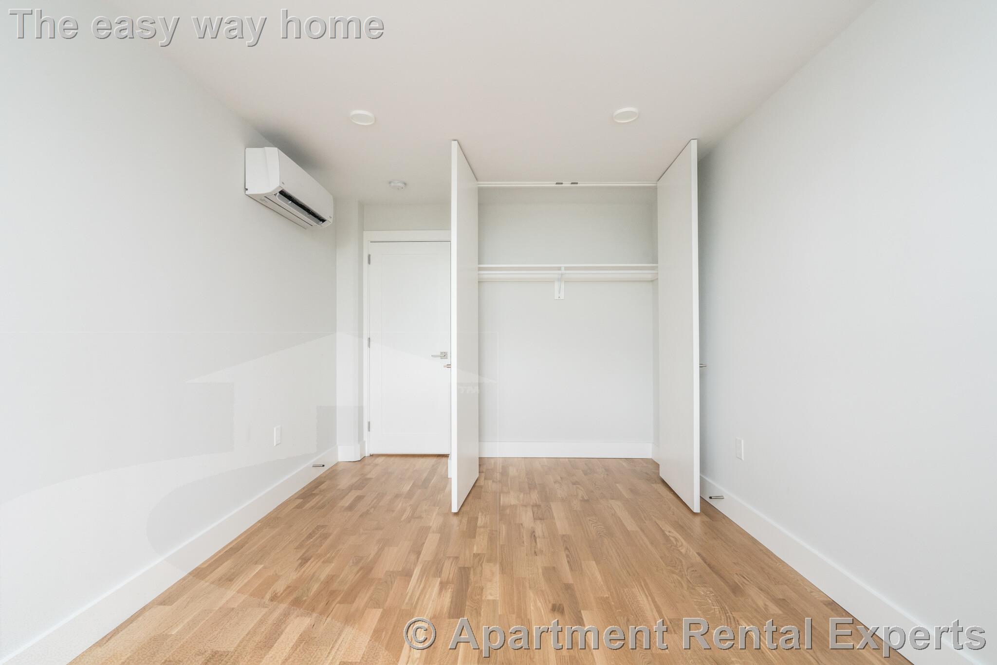 334 Harvard St, Harvard Square