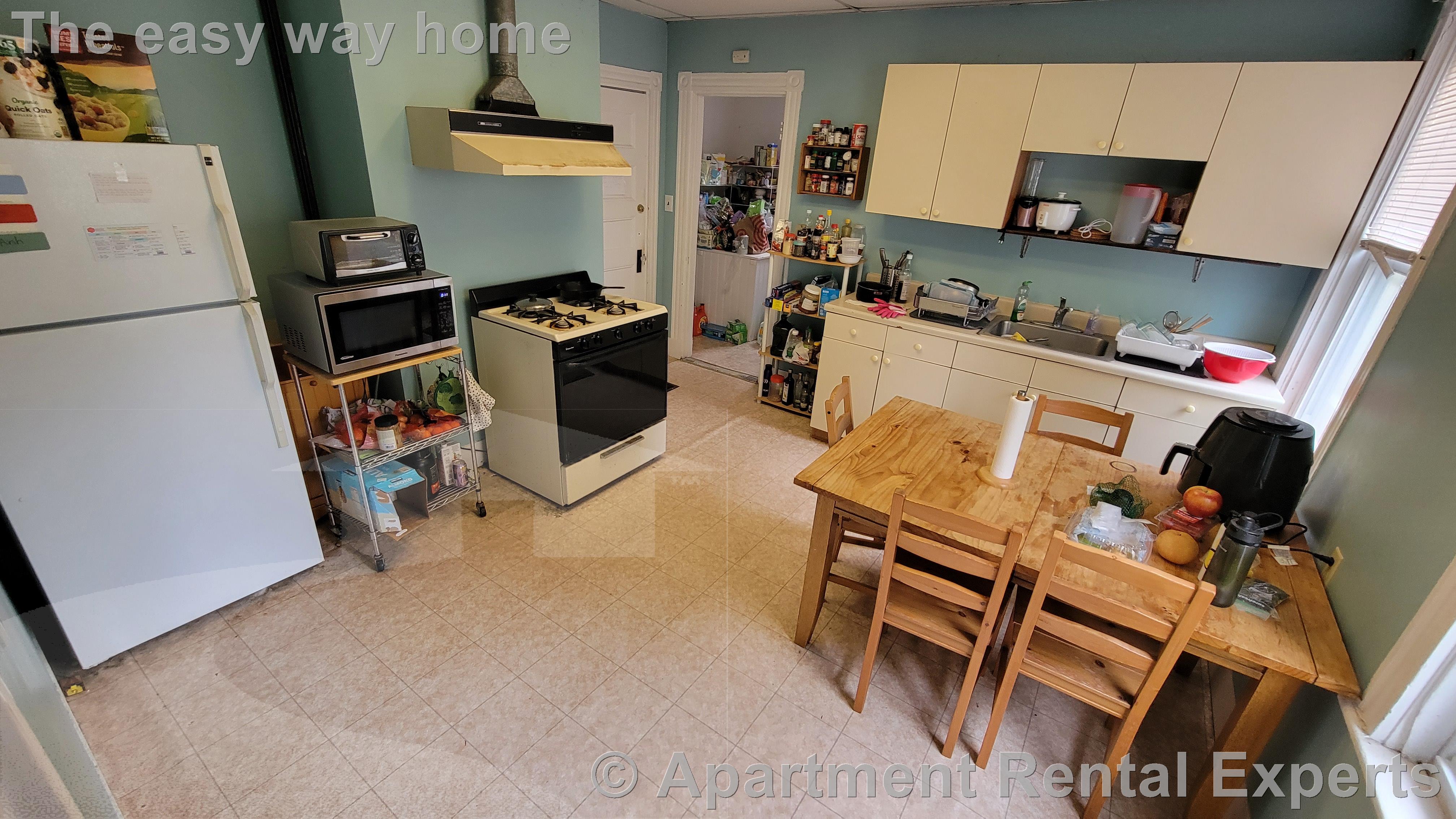 11 St Paul St, Central Square