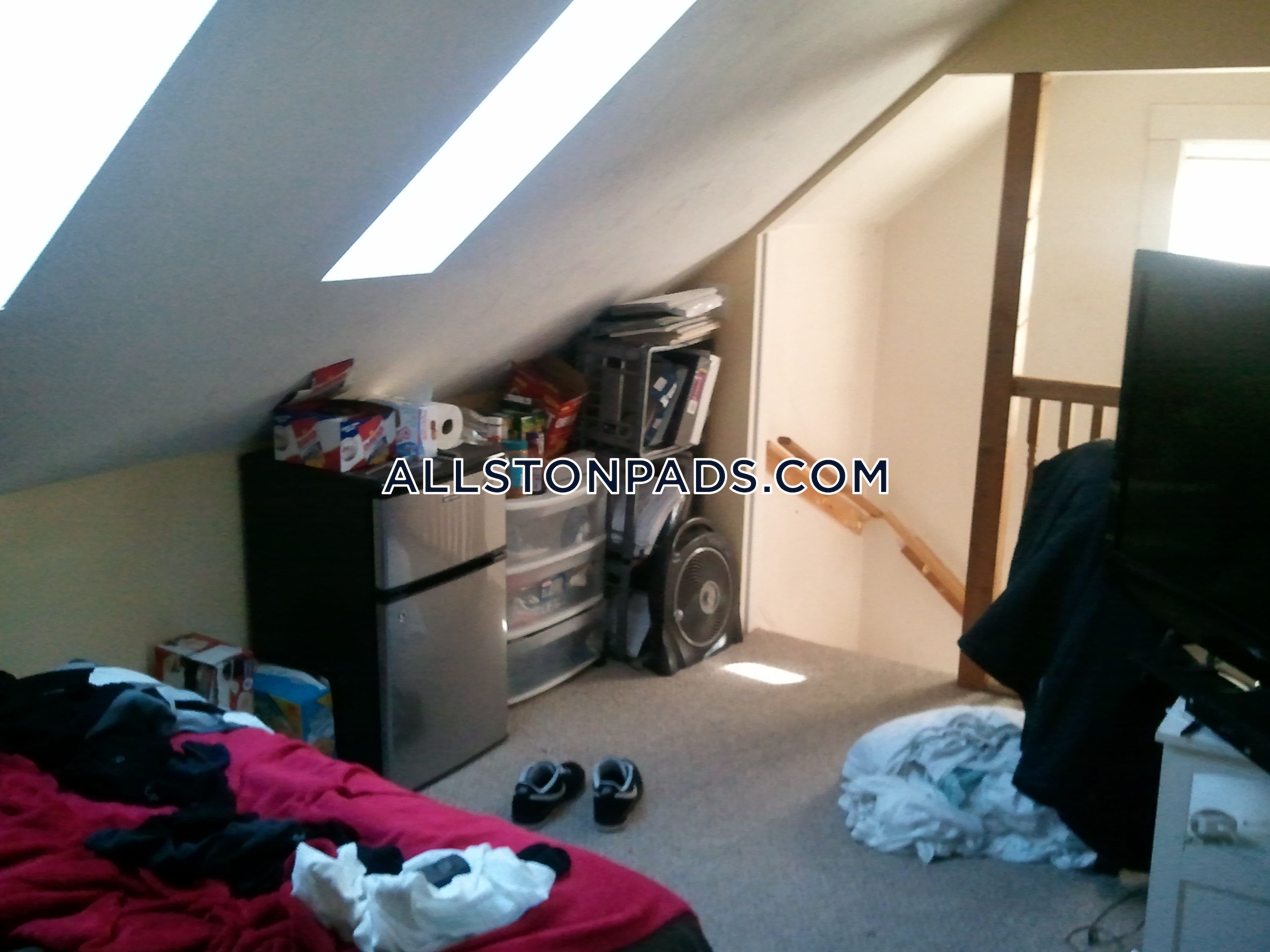 4 bed, 1 bath apartment for rent at 51 Gardner St Unit U1, Allston — photo 8 of 22