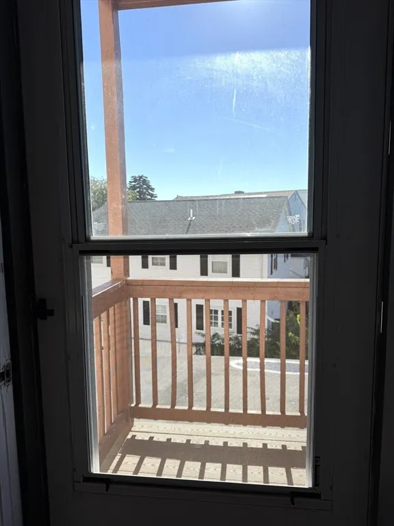 838 Western Ave, Lynn