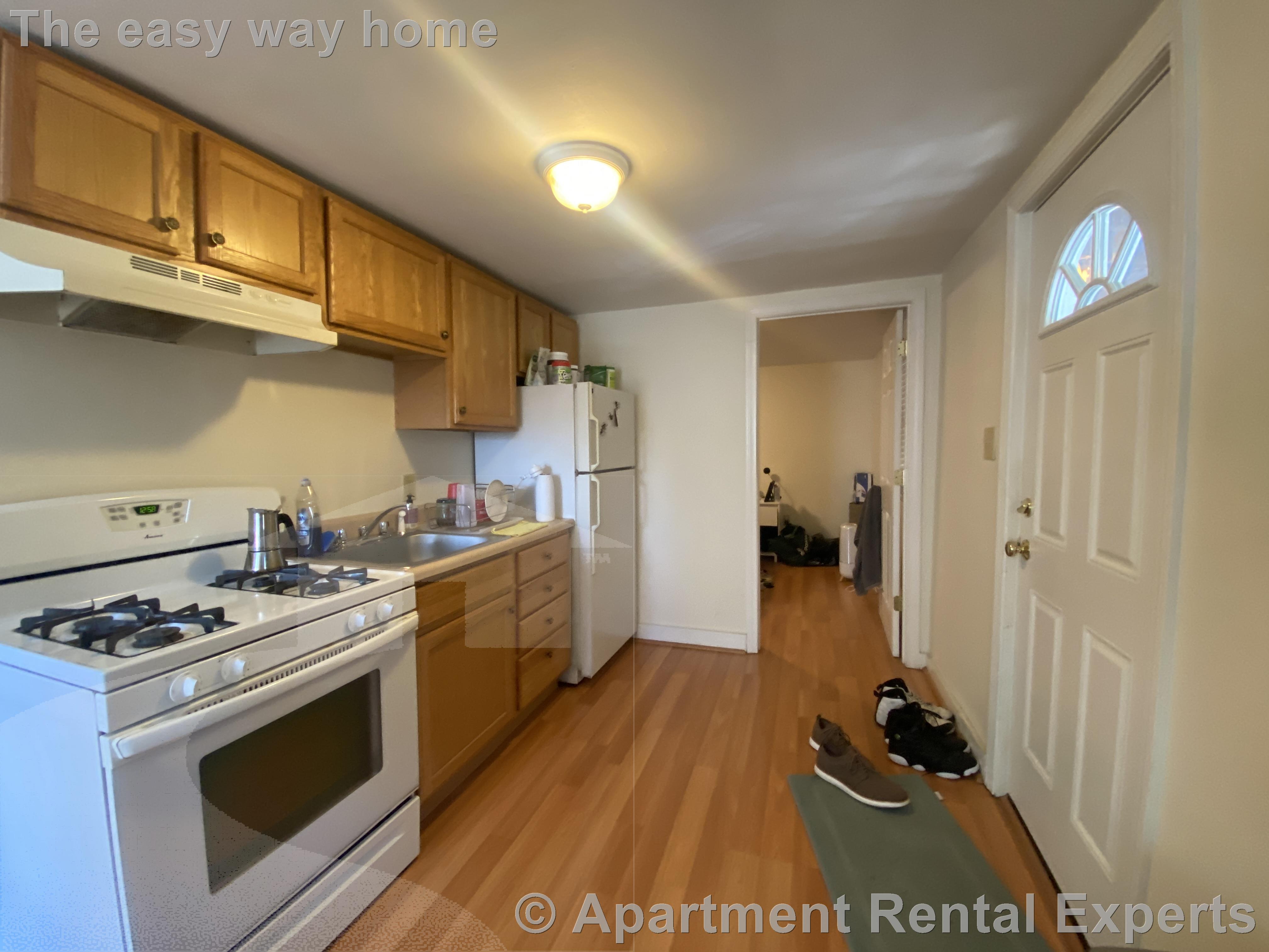 1 bed, 1 bath apartment for rent at 400 Franklin St Unit 06, Riverside — photo 6 of 10