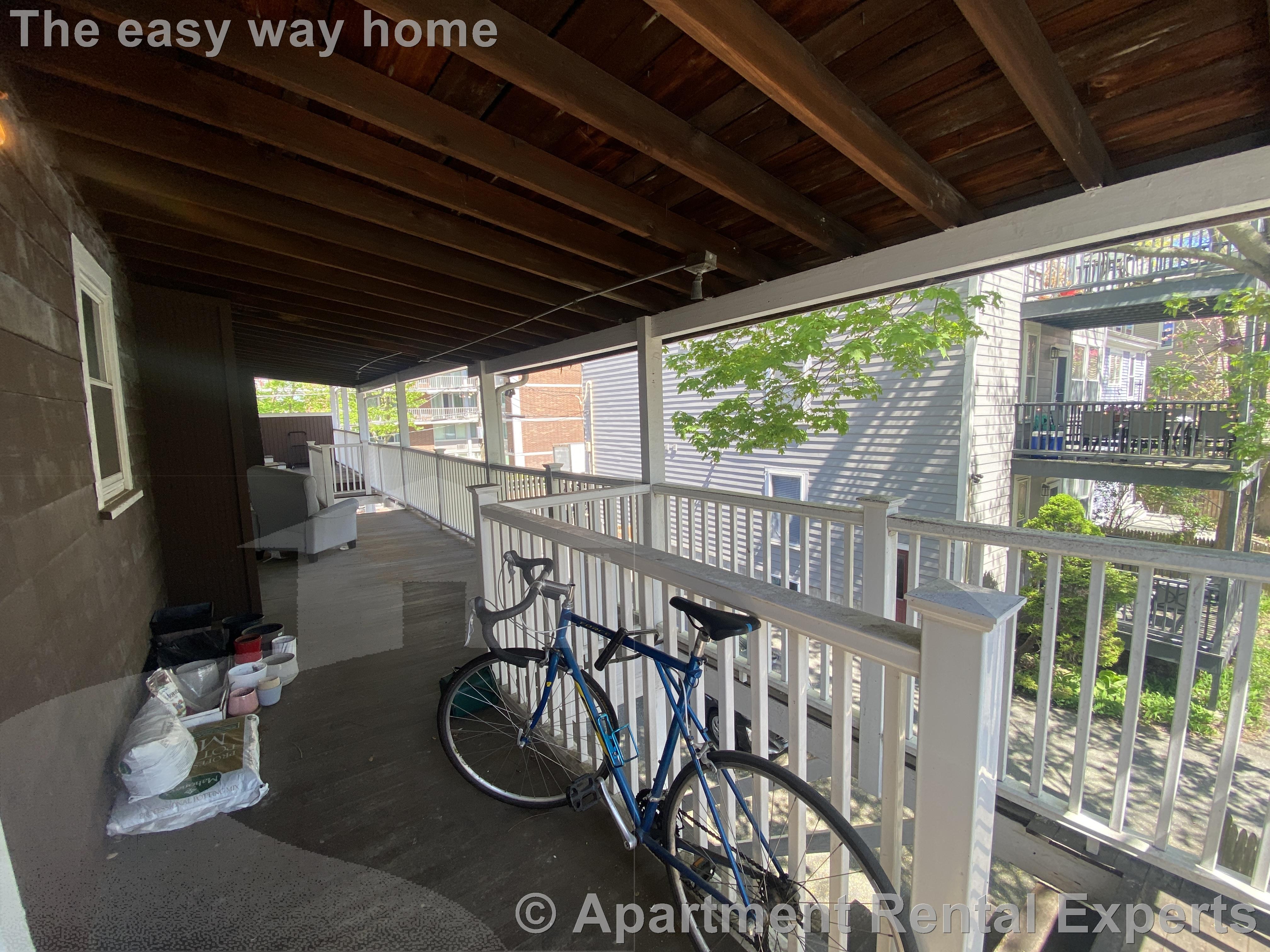 1 bed, 1 bath apartment for rent at 400 Franklin St Unit 06, Riverside — photo 9 of 10