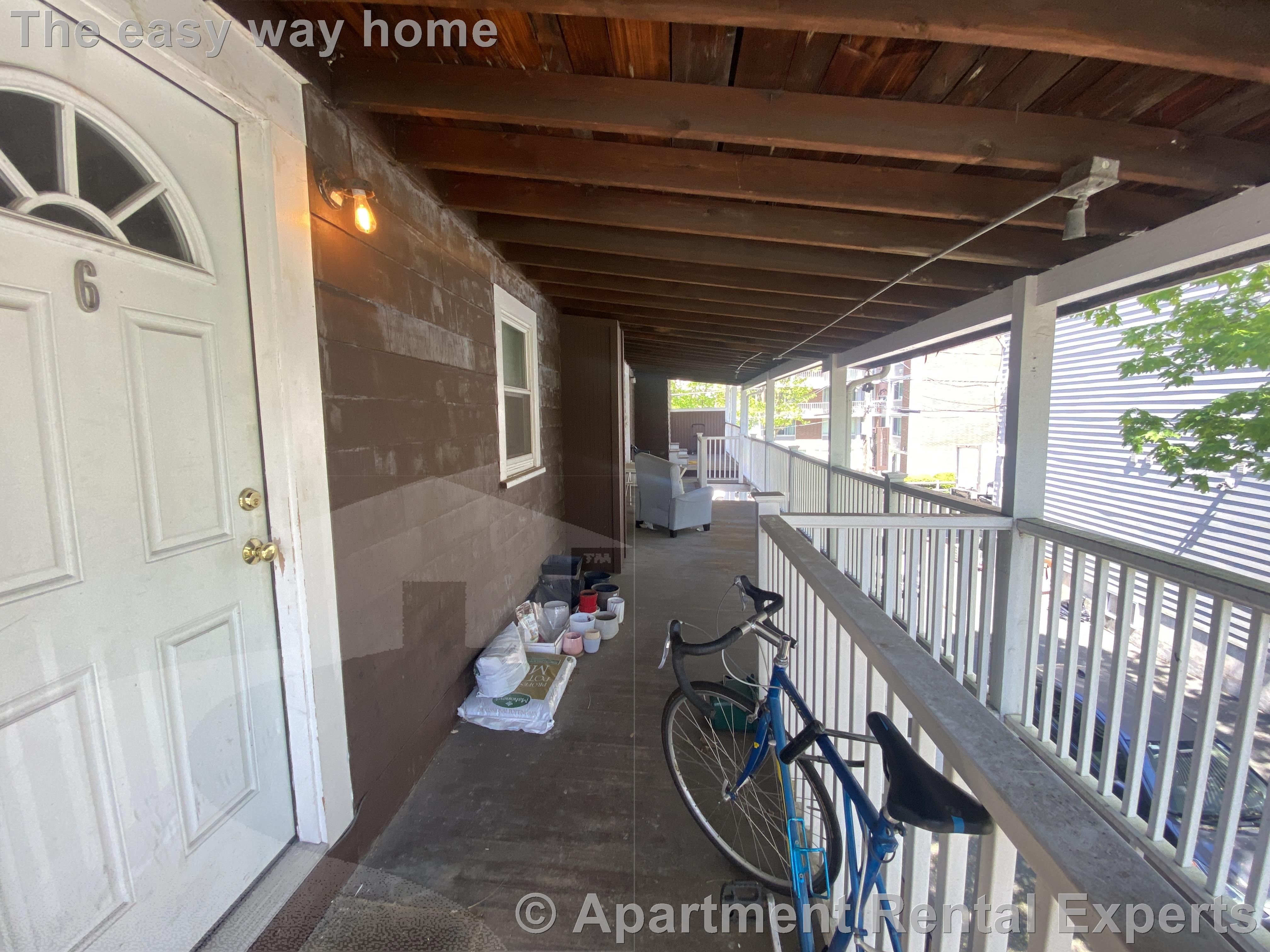 1 bed, 1 bath apartment for rent at 400 Franklin St Unit 06, Riverside — photo 10 of 10