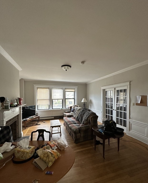 1653 Commonwealth Ave, Brighton