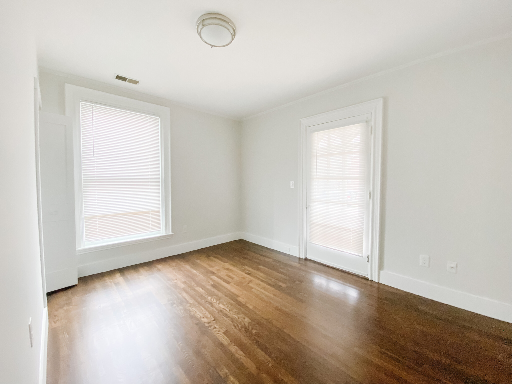 203 Atlantic St, North Quincy