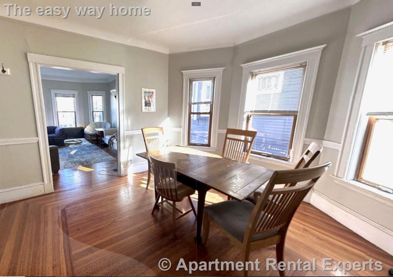 85 Lowden Ave, Powder House Square