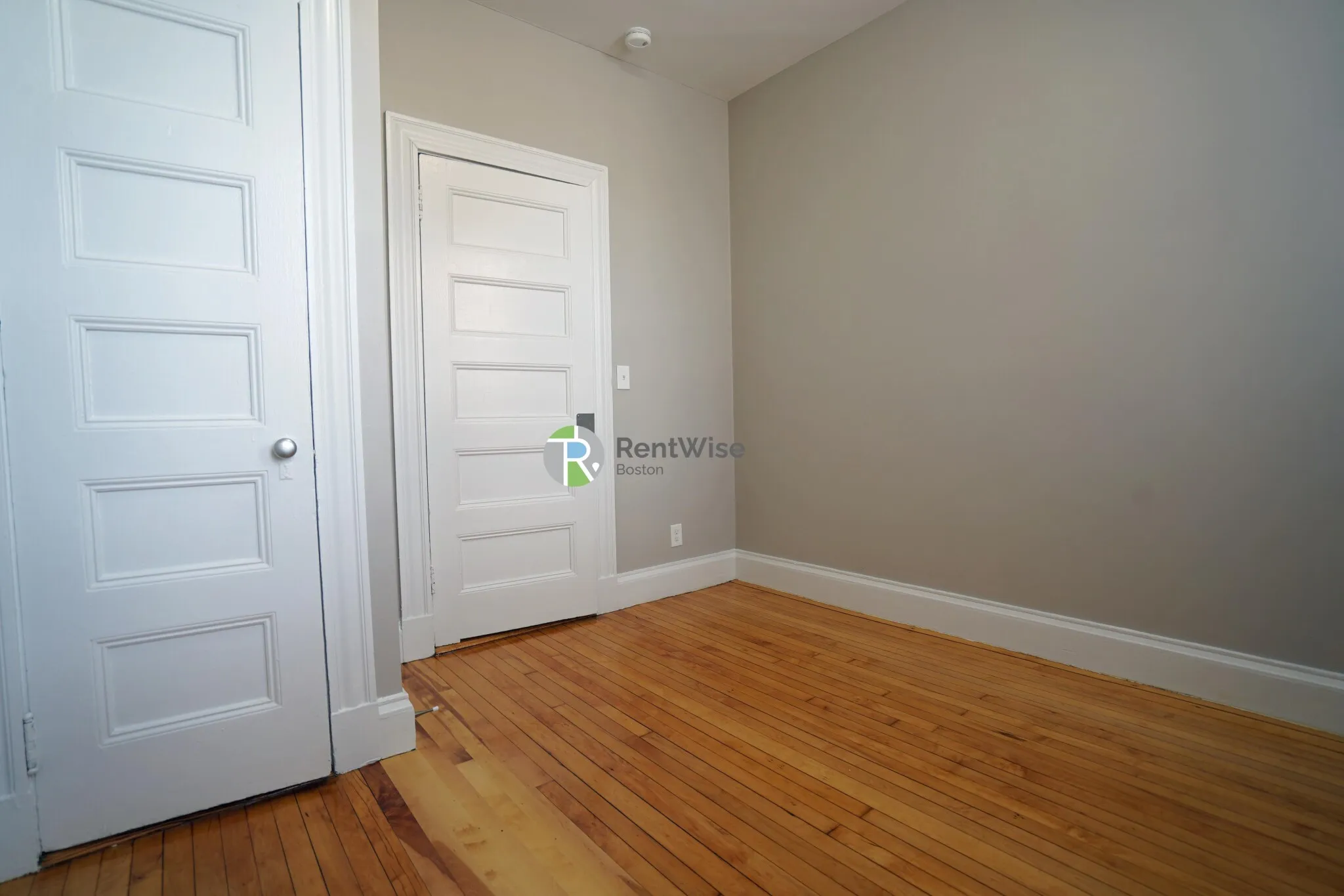 72 Gardner St, Allston