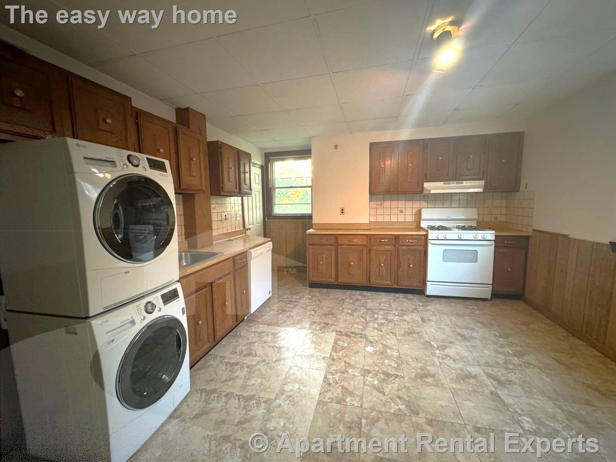 61 Clarendon Ave, Davis Square