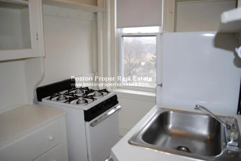 1191 Boylston St, Fenway