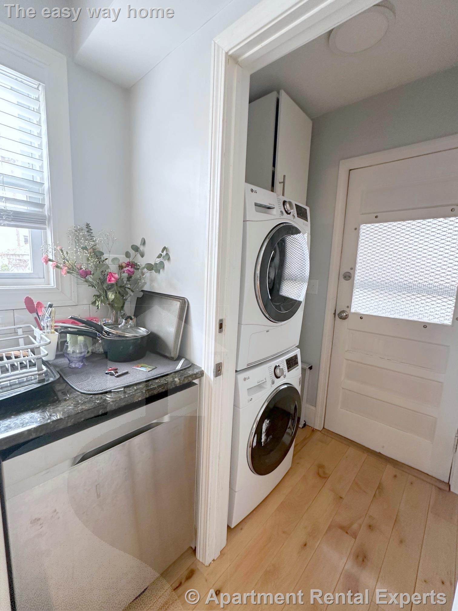 294 Arlington St, Cambridge Line