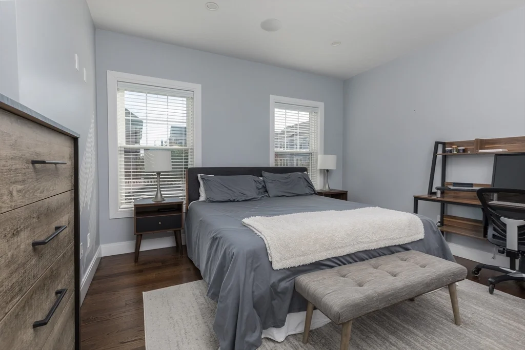 20 Fuller St, Dorchester