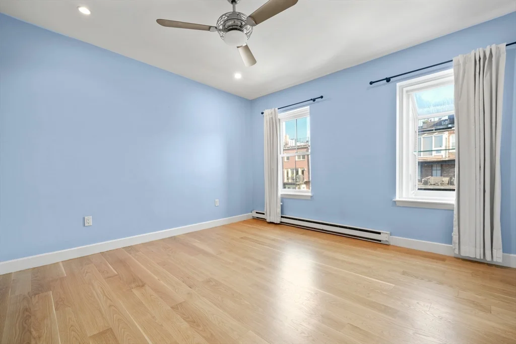 31 Concord Sq, South End