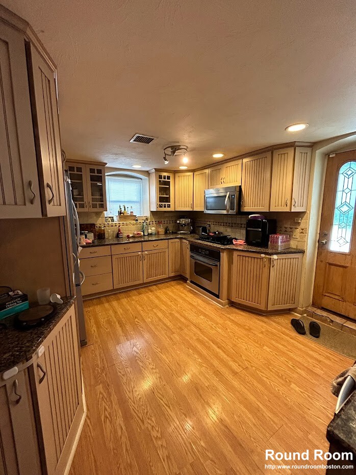 14 Cedarcrest Rd, West Roxbury