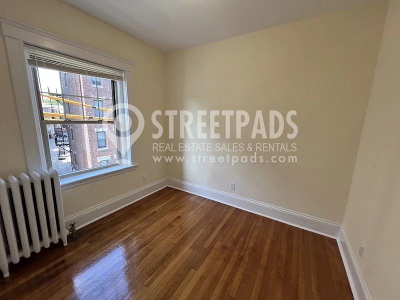 1315 Commonwealth Ave, Allston