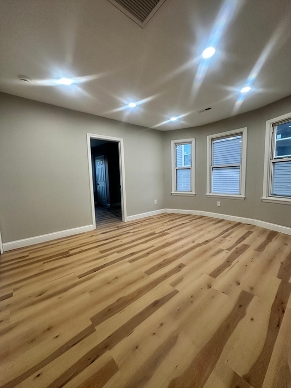 38-40 Longhill St, Springfield