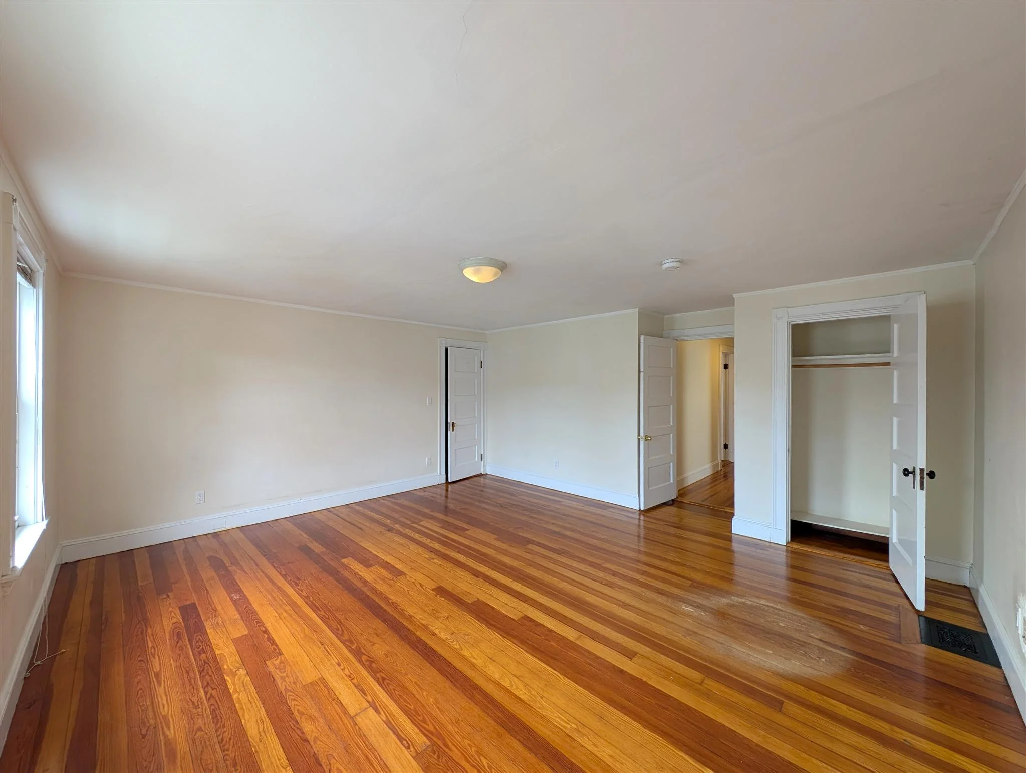 41 Ossipee Rd, Davis Square