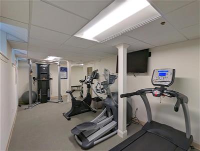 22 Chauncy St, Neighborhood Nine