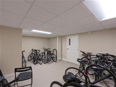 22 Chauncy St, Neighborhood Nine