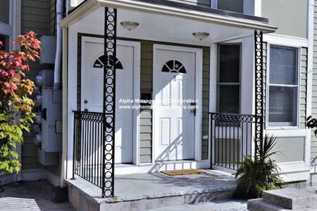 4 bed, 2 bath apartment for rent at 102 Allston St Unit 4, Allston